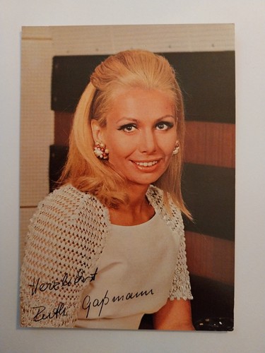 Ruth gassmann autogramm - ruth,