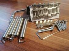 Wilkinson Stratocaster Style TREMOLO für E - Git. mit Schrauben mit Hebel Crome