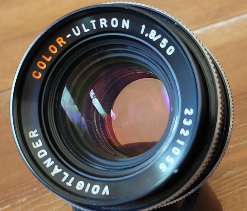 Voigtlander color ultron - voigtlander, color-ultron
