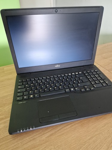 Fujitsu lifebook a556 win10 - lifebook,