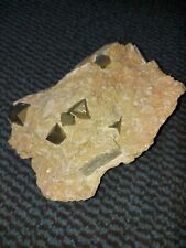 Pyrit Kristall - Pyrit Würfel »Energie des Feuers« Zwilling - Navajun Spanien 