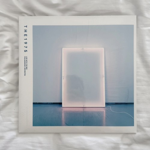 The 1975 live with - with,