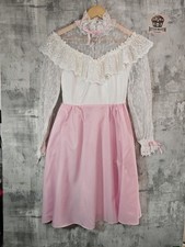 Vintage 70s Lace & Satin