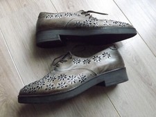 CAFE NOIR;HALBSCHUHE;ECHTLEDER;BEIGE;VINTAGE;GLITZER;NIETEN;GR.39;NEU;TOLL!!!