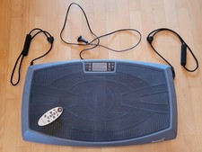 Skandika 3D Vibrationsplatte (SF-2361), grau, max. Benutzergewicht 125 kg