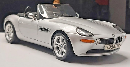 Bmw kyosho james bond - bmw,