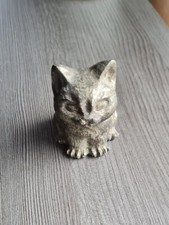 Handgeschnitzte Katzenfigur