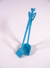 Zubehör für Barbie Steffi Pferd Reitstall 2 Schaufeln wie abgebildet (11049) 