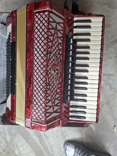 Barcarole akkordeon 120 - akkordeon, bass
