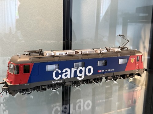 Kiss 410 066 - sbb, cargo