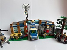 LEGO City 4440: Forest Police