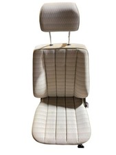 Mercedes W201 / 190 E / Stoffsitz Sitz Beifahrersitz Vorne Rechts Beige Gut