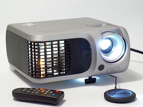 Beamer acer pd100d kaum - pd100d,,