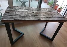 Tisch Vintage, als Esstisch