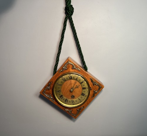 Alte wanduhr uhr - alte, zum