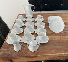 Edles Kaffeeservice von Tirschenreuth Bavaria, Baronesse in zeitlosem Weiß 