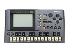 YAMAHA QY22 mit Netzteil getestet und funktionierendem Sequencer Rhythmus/Tro...