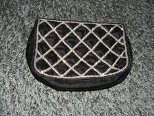 *H&M*Clutch*Handtasche*Samt*schwarz*Silbernähte*Top