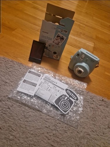 Instax mini instant camera - mini, 9