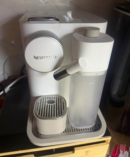 Delonghi nespresso lattissima - delonghi,