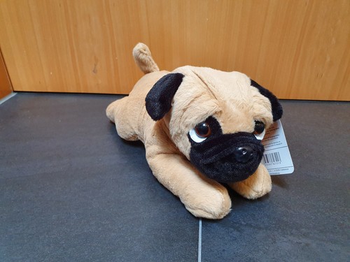 Stofftier liegender mops - stofftier,