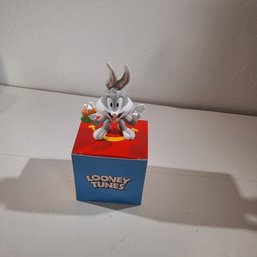 Looney tunes buggs bunny - buggs,