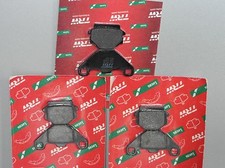 Bremsbeläge vorne und hinten