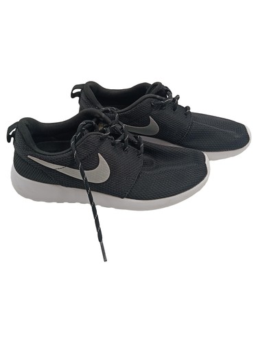 Nike roshe run sneaker - roshe,