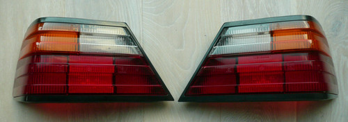 Mercedes benz rückleuchte - mercedes-benz,