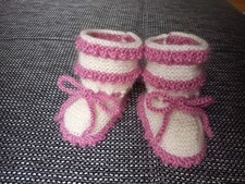 Handgestrickte baby booties - handgestrickte, baby-booties
