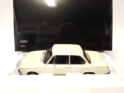 Kyosho bmw 2002 tii beige - bmw,