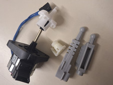 BMW 5er E39 Scheinwerfer  Halter ; LWR Motor;  div Ersatzteile