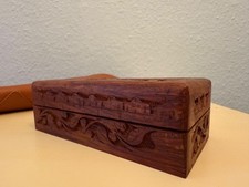 Handcarved Wooden Box / Jewelry Box – Vintage
