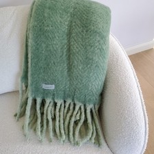 Wolldecke Cozy / Kuscheldecke / Wohndecke /Wendedecke /Plaid Mohair moosgrün
