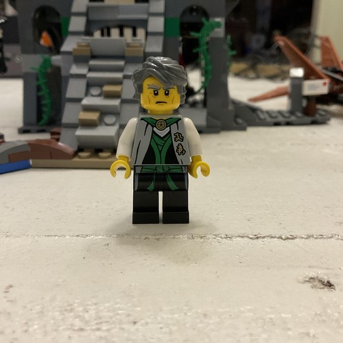 Minty lego ninjago sensei - minty,