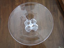 Art Vannes France signierte Kristallglas Schale Fuß weiß geätzt  ∅ 19 - H 7,5 cm