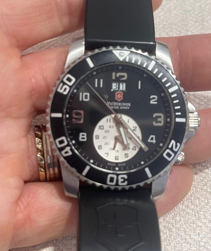 Victorinox swiss army - victorinox, maverick