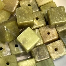 Grüne Jade Perlen Würfel Mit Loch 25 Stück 8 mm Edelstein Heilstein Kristall DIY