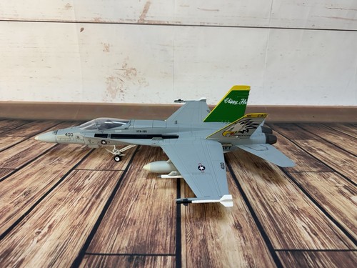 Armour 18 hornet - f-18,