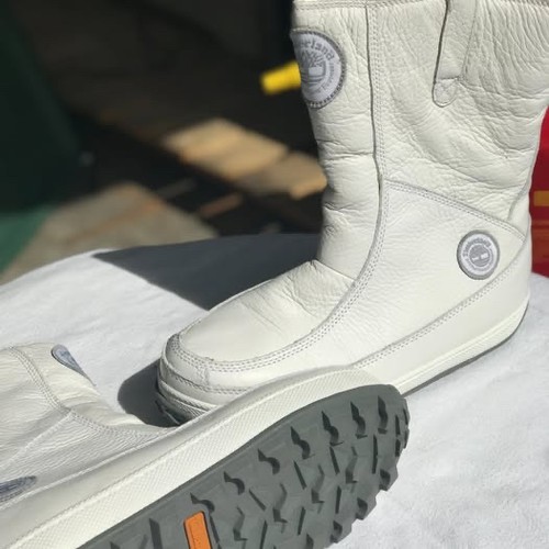 New women size timberland - women's,