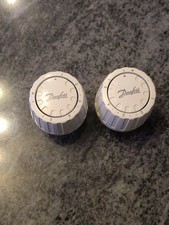 Zwei Danfoss RA/V 2960 Thermostatkopf - Weiß (013G2960)