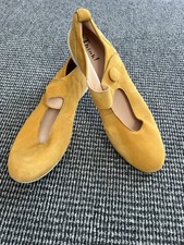 Think! Damen Schuhe 42,5 Gelb