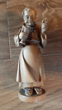 Handgeschnitzte Holzfigur 