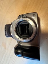 Canon EOS 300D mit EF 18-55mm 1:3,5-5,6 Schwarz, digitale Spiegelreflexkamera