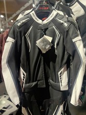 BÜSE Silverstone Pro