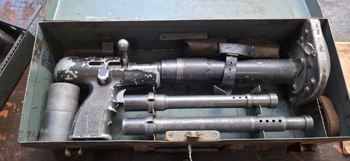 Bolzenschussgerät typ 713 mit - typ,