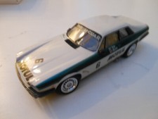 Gut gebauter Jaguar XJS weiß auch für Scaleracing geeignet in 1:24