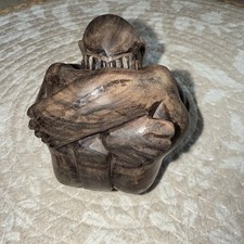 Buddha Mönch, die weinende Yogi (Orang Malu)  aus dunklem Hartholz geschnitzt