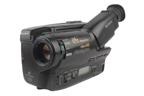 Sony ccd tr750e pal - pal, hi8