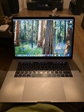 Apple MacBook Pro 15,4 Zoll, 512GB SSD, Intel Core I7, 16GB